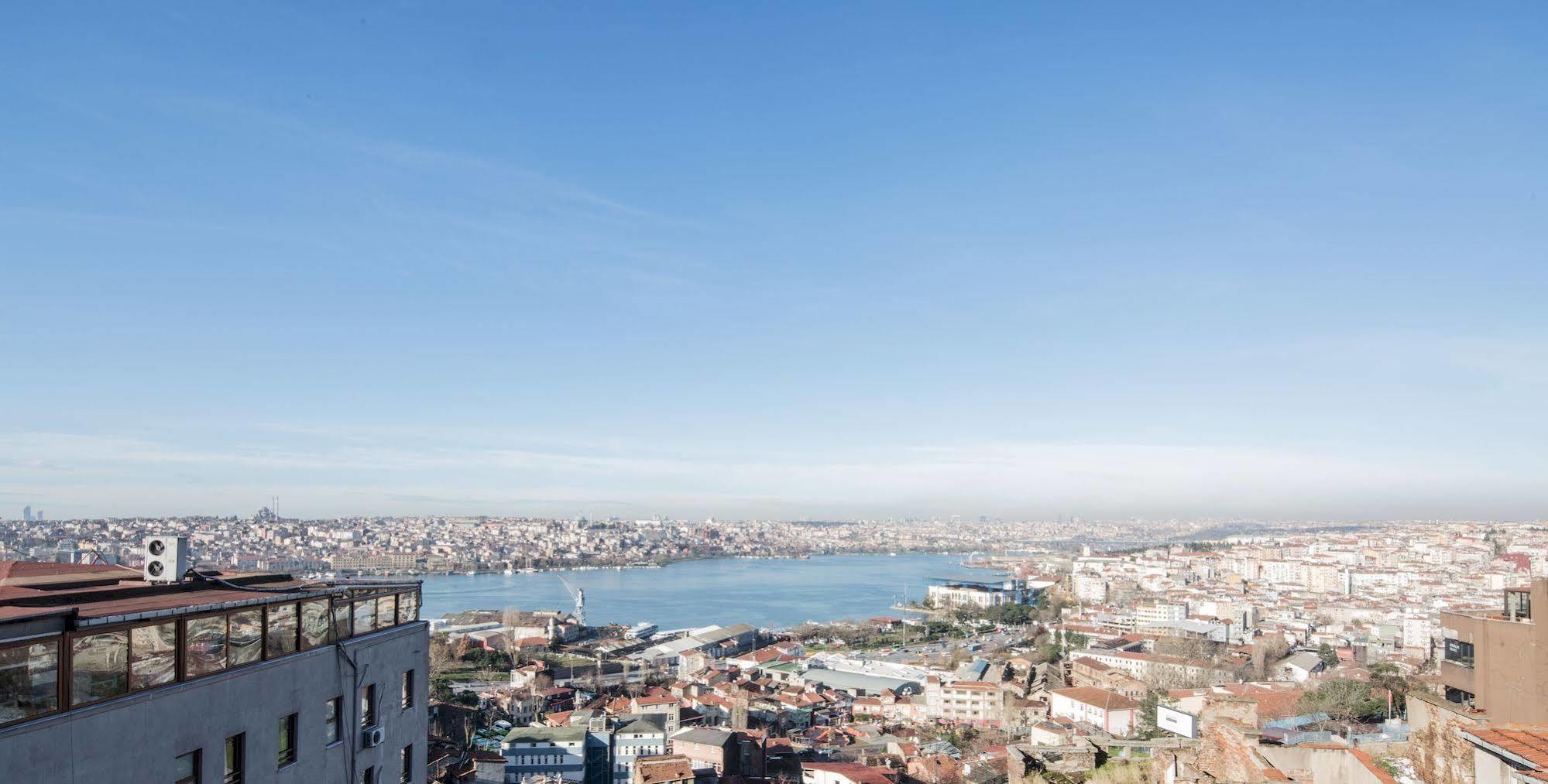 Big Urban Stay Hotel Istanbul Exterior photo